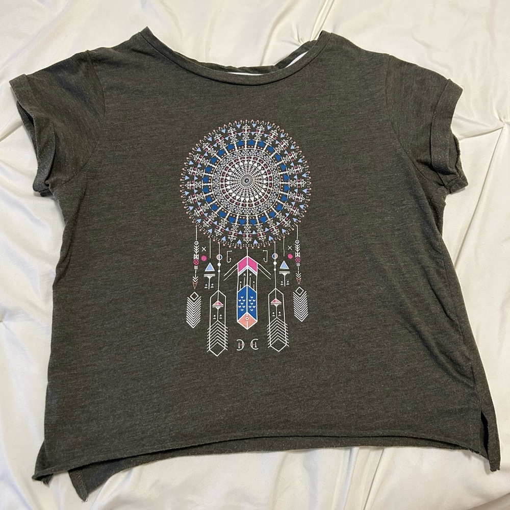 Green Dreamcatcher Graphic Tee